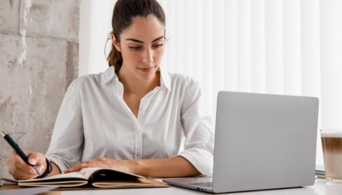 Meningkatkan Kemampuan dalam Bahasa Indonesia Melalui Tryout Online