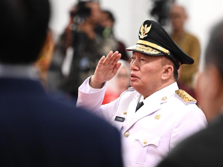 H. Muhidin: Dari Walikota Banjarmasin ke Kursi Gubernur Kalimantan Selatan