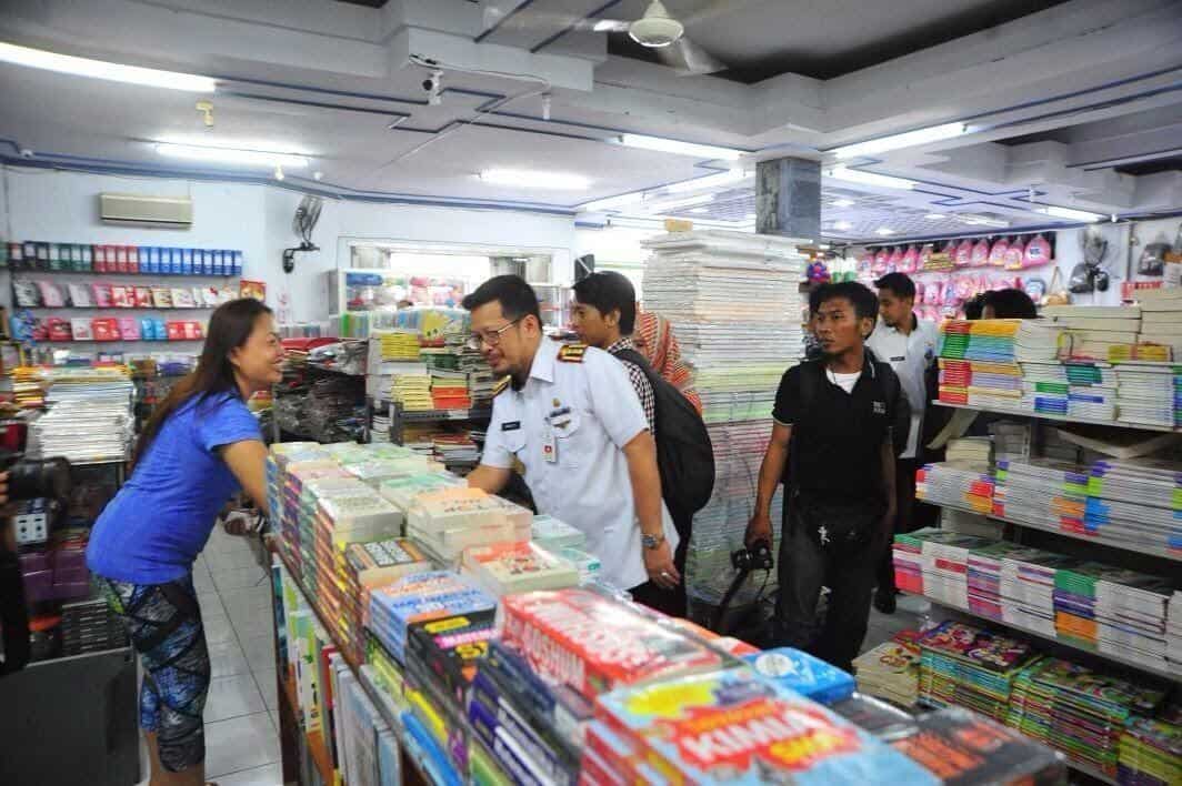 Meningkatkan Penjualan Buku dengan Sosmed Advertising Toko Buku Melalui Rajakomen.com